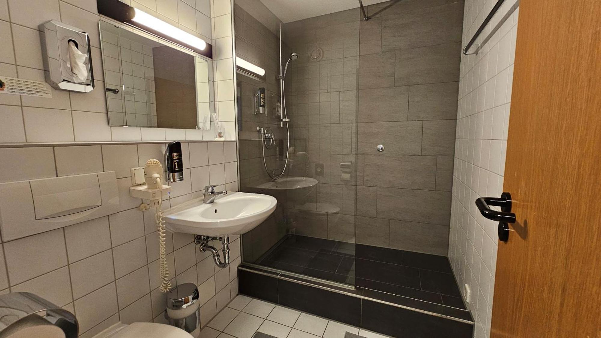 Elha Hotel Stuttgart Eksteriør bilde